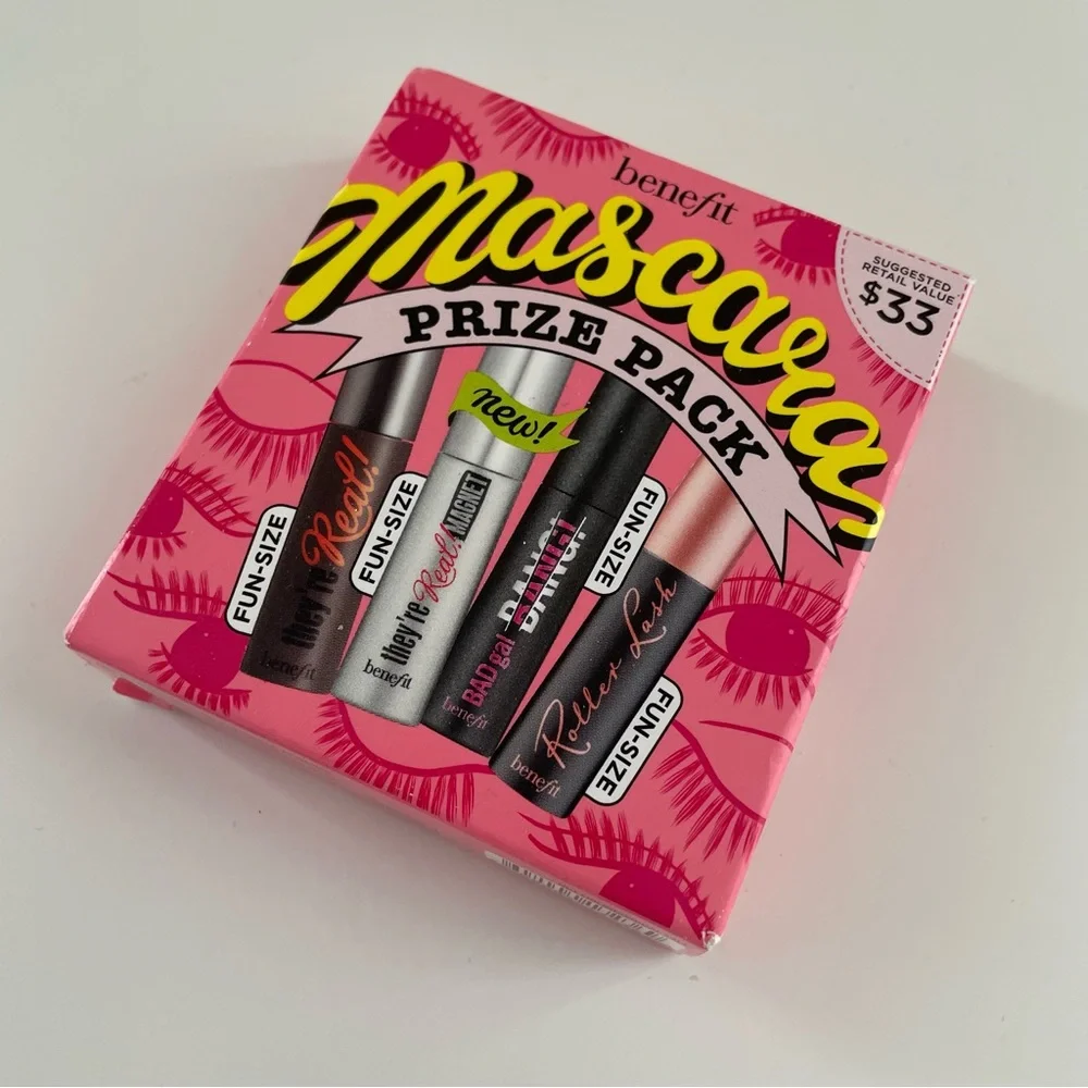 Benefit Cosmetics Mascara Prize Pack